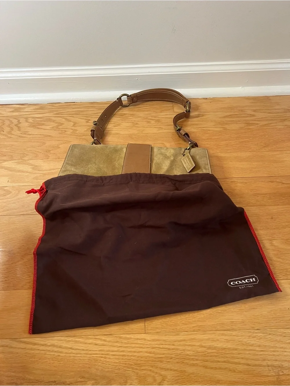 VTG Coach Y2K Soho Tan Suede Large Flap Shoulder Bag 9664 - Full Set W/ Box! - Picture 12 of 14